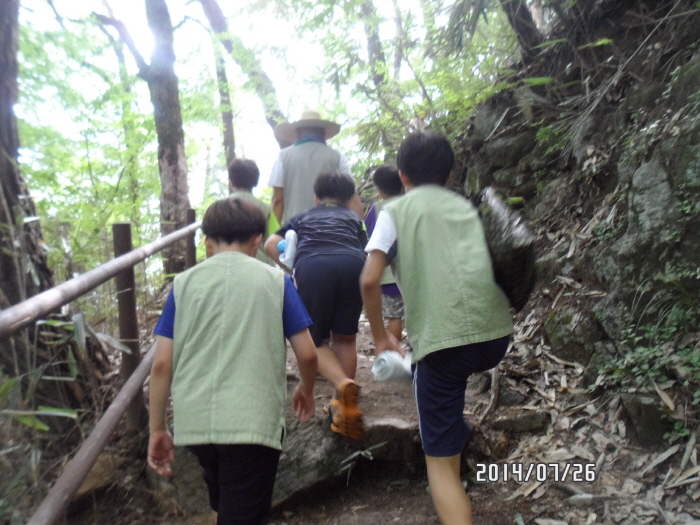 140726(2) 쌍계사 여름 어린이 한문학당55.JPG
