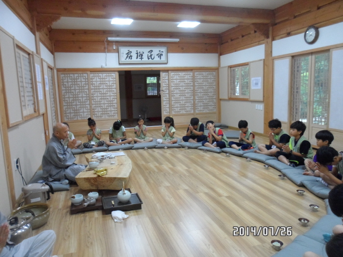 140726 쌍계사 어린이 한문학당37.JPG