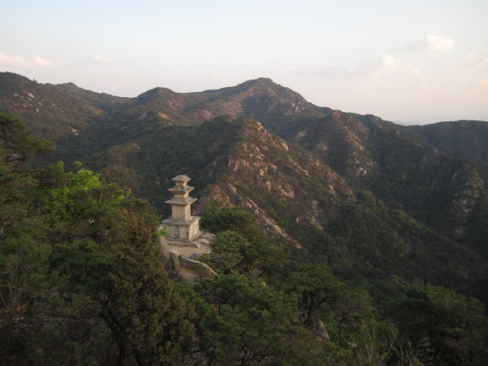 경주 남산 용장사지 탑