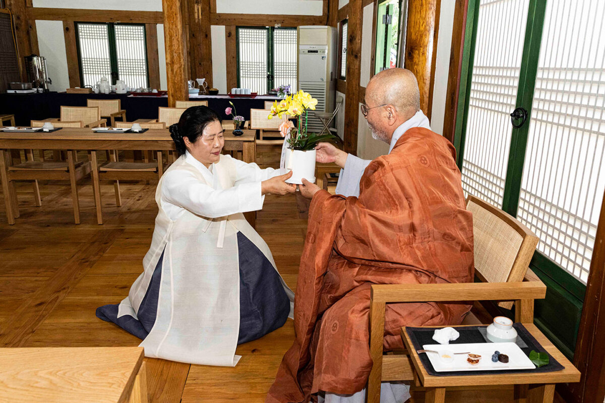 스승의 날 선다회 회원 접견 - 접견실