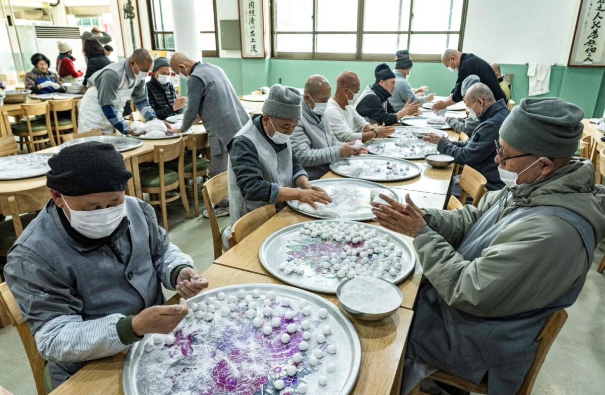 동지팥죽 새알만들기 울력